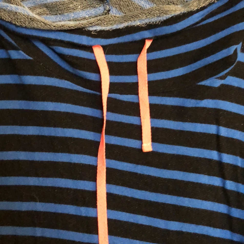 Sweater - Picture 3 of 3